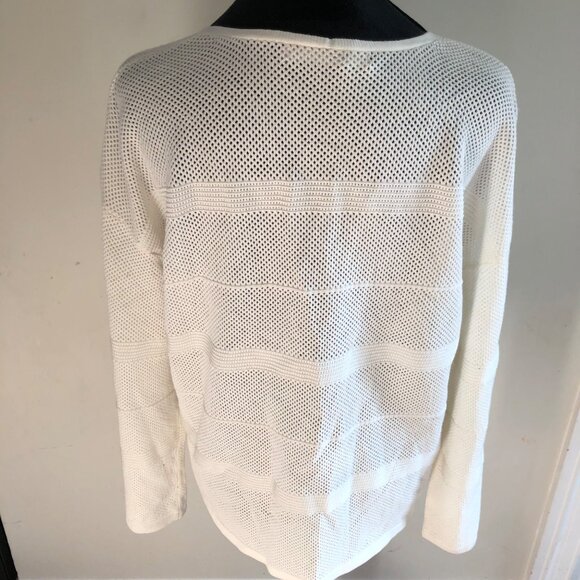 One Grey Day White V-Neck Mesh Knit Long‎ Sleeve Sweater Small NWOT Chic Style - Picture 6 of 7